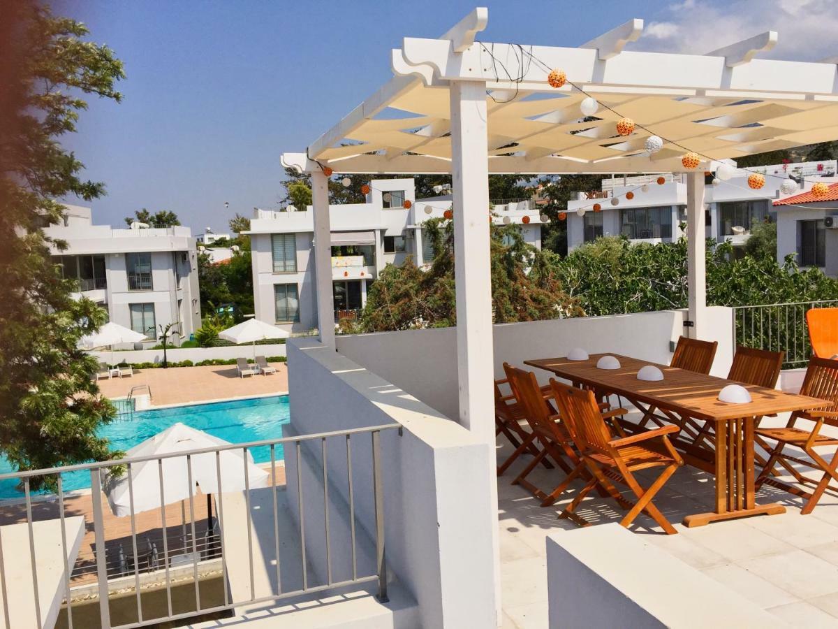 Milos Park Home - Alsancak Karavas  Экстерьер фото